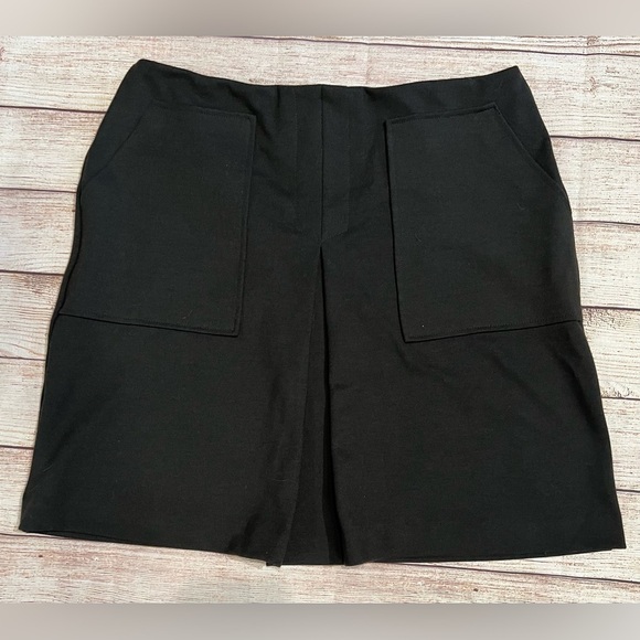 NWT- Adrienne Vittadini black pencil skirt size 10 - Picture 1 of 6